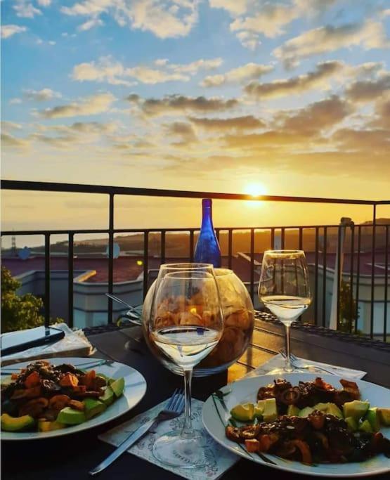 Private Pool 'Villa Vibe Tenerife' Sunset & Ocean View Chayofa エクステリア 写真